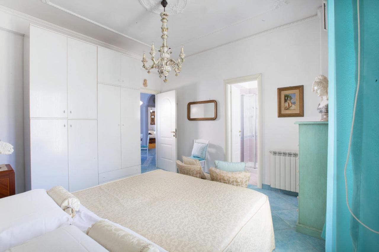 Amore Rentals - Appartamento Cielomare Sorrento Luaran gambar